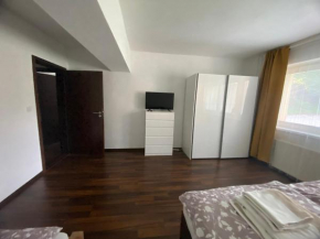 Apartments Nifia